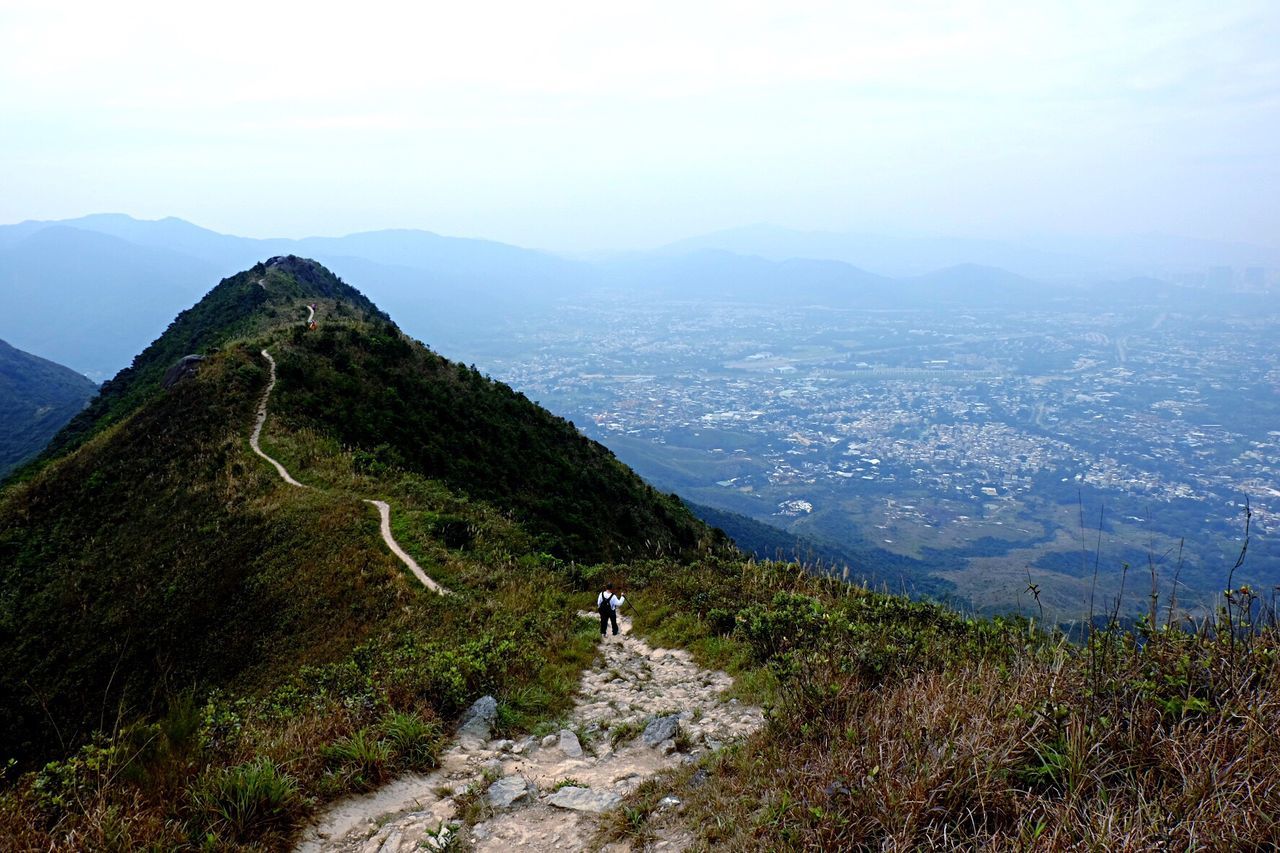 mountain, mountain range, beauty in nature, nature, outdoors, sky, scenics, day, no people