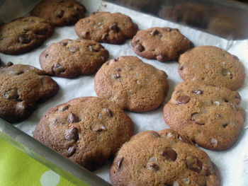 Close-up of cookies in tray
