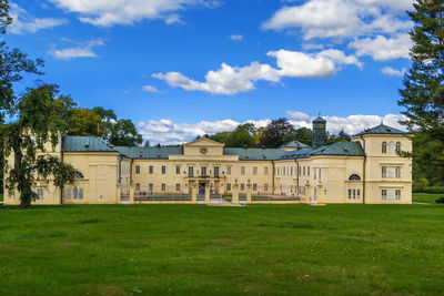 Kynzvart castle is located in the district of cheb in the czech republic 