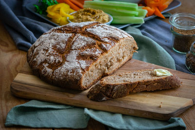 Close-up of bread on cutting board
