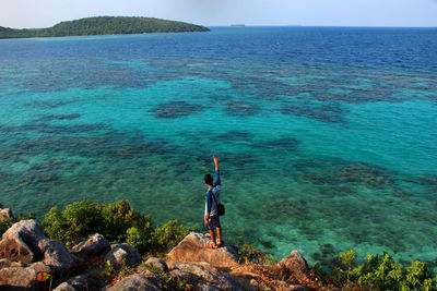 Man looking at sea