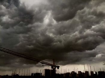 Low angle view of cloudy sky