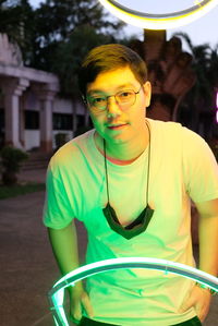 Portrait of young man wearing eyeglasses