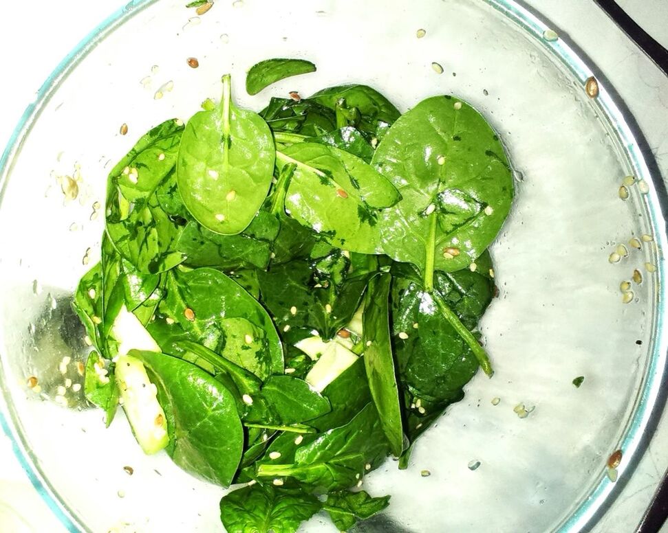 green color, food and drink, freshness, indoors, leaf, food, close-up, healthy eating, high angle view, directly above, bowl, plate, no people, water, still life, green, ready-to-eat, glass - material, vegetable, herb