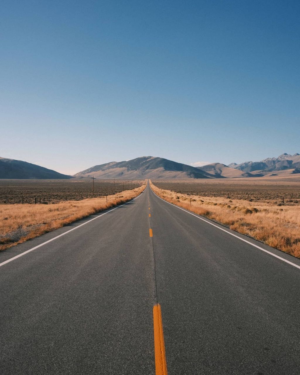 Road passing through a desert