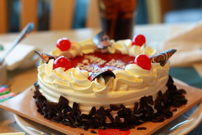 Close-up of cake in plate on table