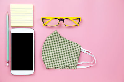 Directly above shot of eyeglasses on table