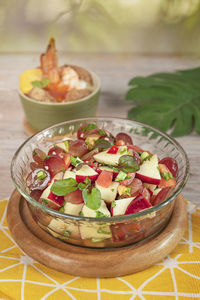 Close-up of fruit salad in bowl on table