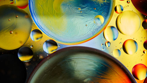 Full frame shot of oil and water