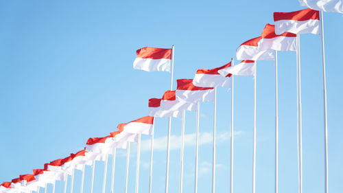 Keep on flying my flag, hold it high to the sky. indonesia is one for thousands of diversity