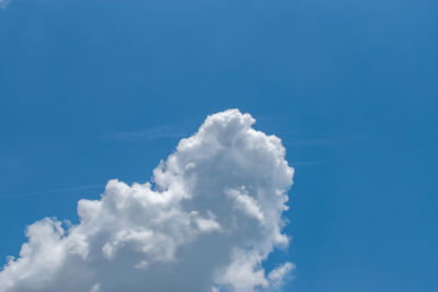 Low angle view of clouds in sky