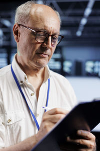 Man using laptop