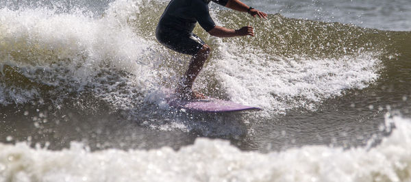 surfing