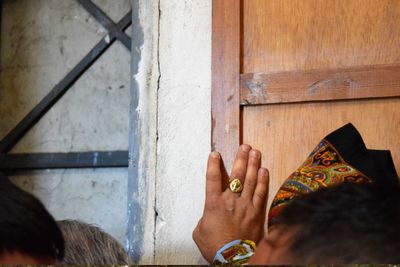 Close-up of man hand