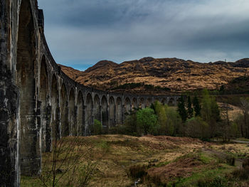 Glenfinnan viaduct, scotland, jacobite bridge