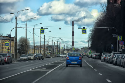 Traffic on city street