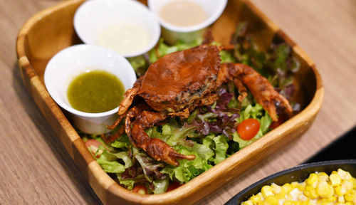 Soft shell crab salad with spicy sauce