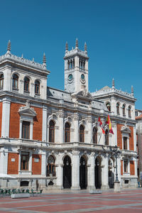 Facade of valladolid's city hall in the main square. the building is eclectic in style