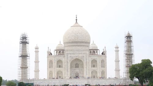 View of monument against clear sky