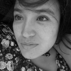Close-up portrait of young woman