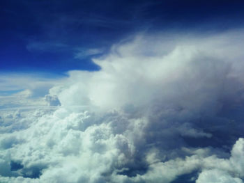 Low angle view of cloudy sky