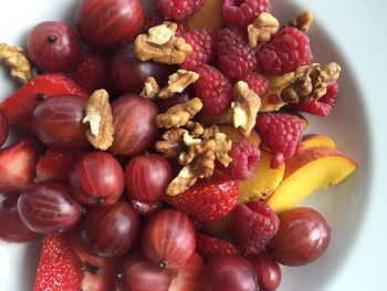 Close-up of fruits in bowl