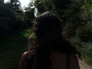 Rear view of a young woman