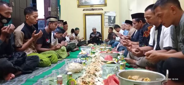 Group of people in restaurant