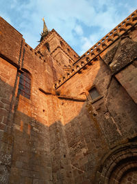 Archangel michael, mont saint-michel