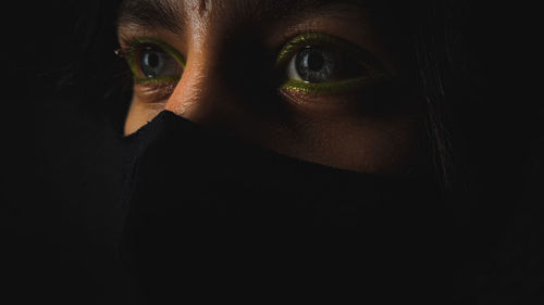 Close-up portrait of young woman