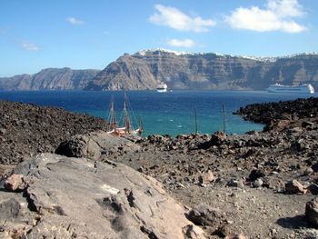 Scenic view of bay against sky