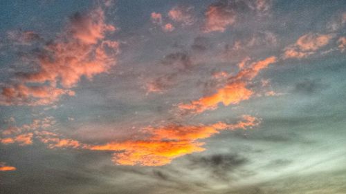 Low angle view of cloudy sky