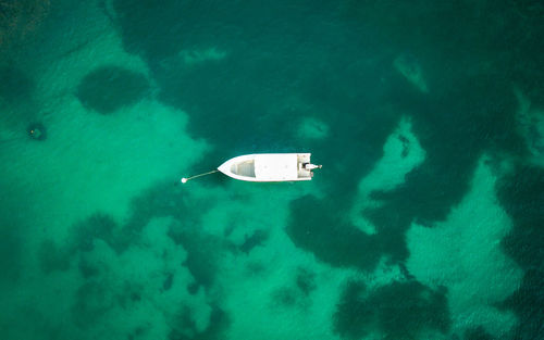 High angle view of sailboat on se