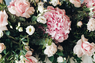 Close-up of rose bouquet