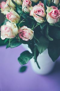 High angle view of rose bouquet in a vase