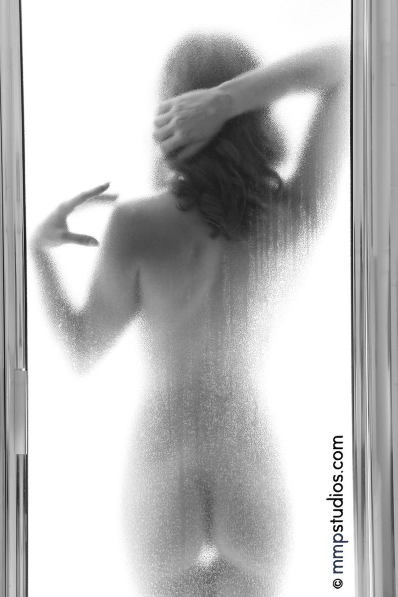 one person, human body part, window, women, indoors, glass - material, human hand, real people, lifestyles, adult, females, hand, transparent, body part, young adult, young women, shirtless, home interior, beautiful woman