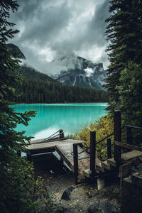 Empty canoe dock at beautiful emerald lake in yoho national park, canada