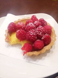 Directly above shot of strawberries in plate on table