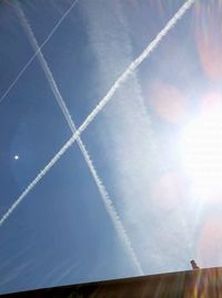 Vapor trail against clear sky