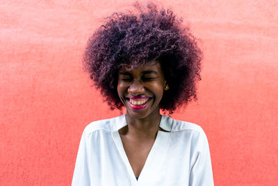 Portrait of a smiling young woman