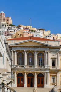 Siros council house