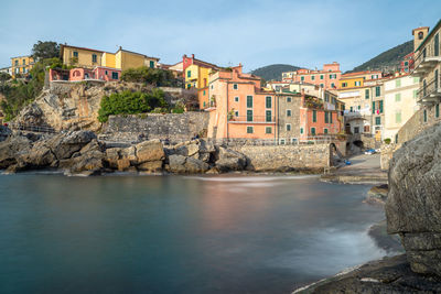 Buildings by sea