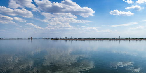  dnipro river and kakhovskaya hydroelectric power station from the side of chateau trubetskoy 