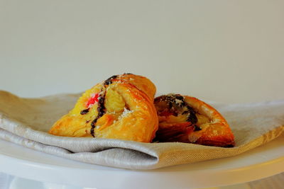 Close-up of burger in plate on table