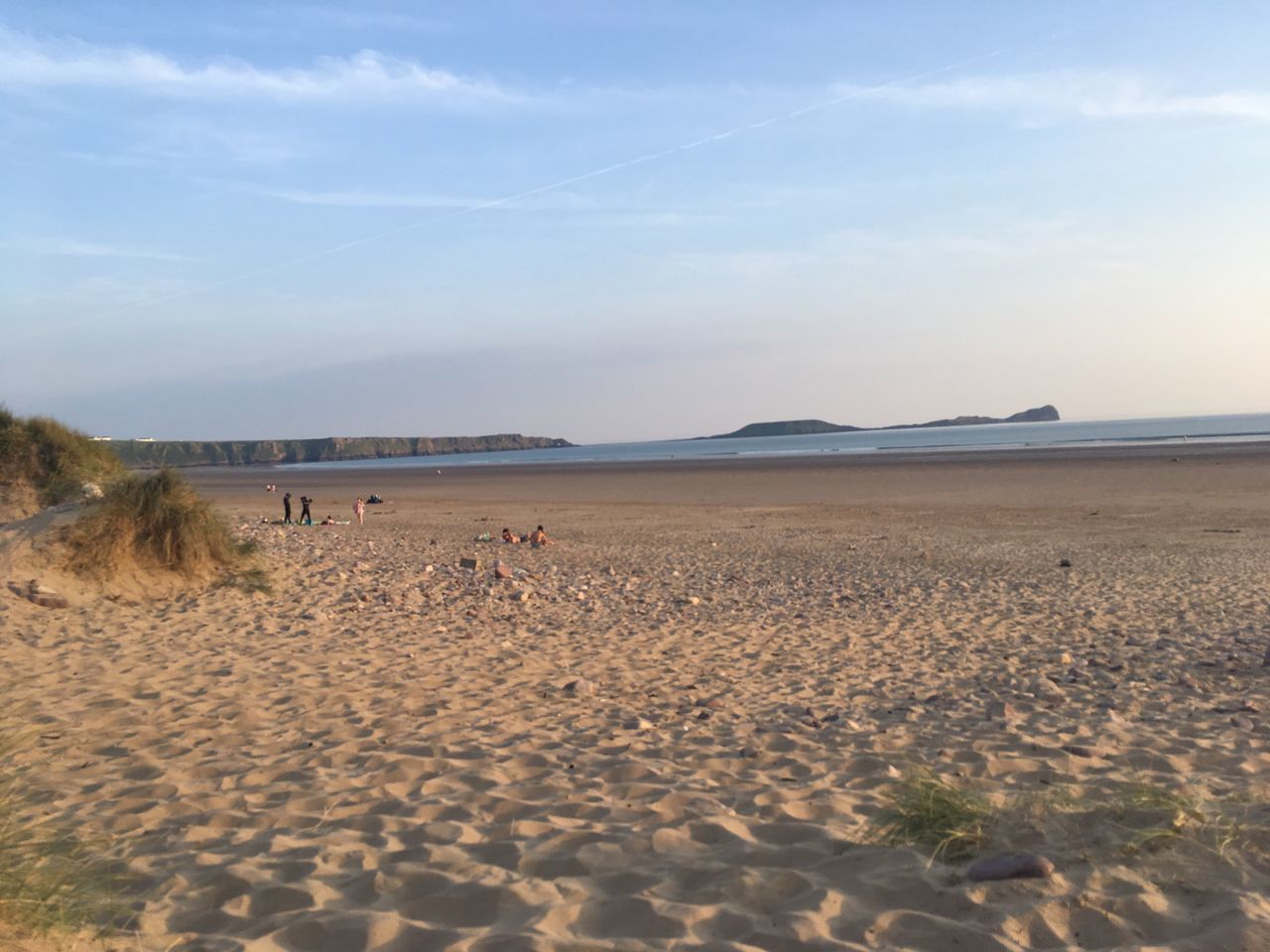 SCENIC VIEW OF BEACH