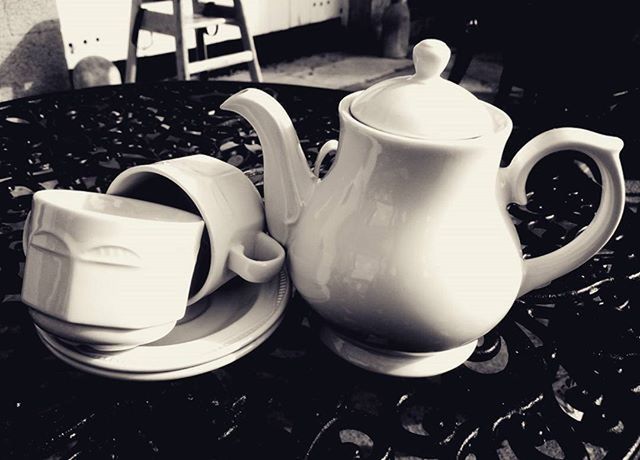 drink, coffee cup, food and drink, indoors, refreshment, coffee - drink, table, saucer, freshness, cup, still life, coffee, high angle view, tea cup, spoon, tea - hot drink, no people, close-up, plate, tea