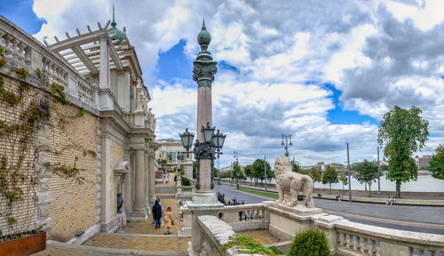 Budapest, hungary 18.08.2021. buda castle palace in budapest, hungary, on a summer day