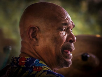 Close-up of thoughtful man looking away