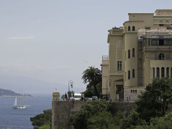 Monte carlo at the mediterranean sea