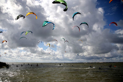 Power Kites,